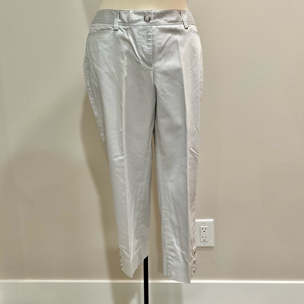 White House Black Market Capris